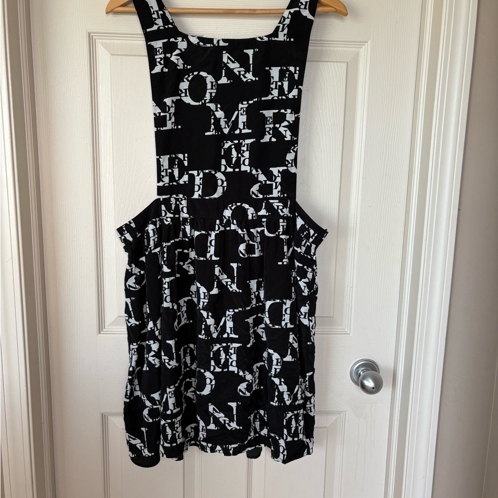 FOREVER 21 Pinafore dress/Jumper dress